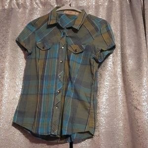Green and blue plaid t-shirt